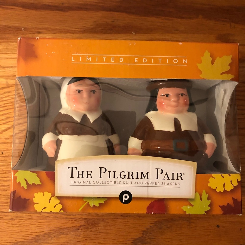 Thanksgiving 🦃 Publix Pilgrim Pair Salt & Pepper